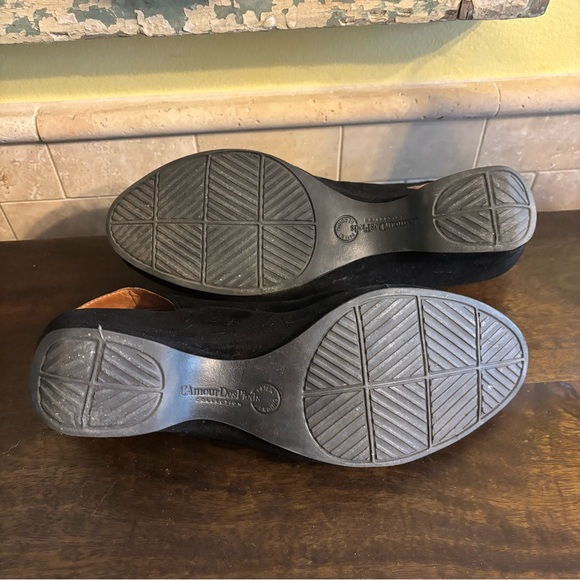 L'Amour des Pieds
Odetta Slingback
Wedge - Picture 6 of 6